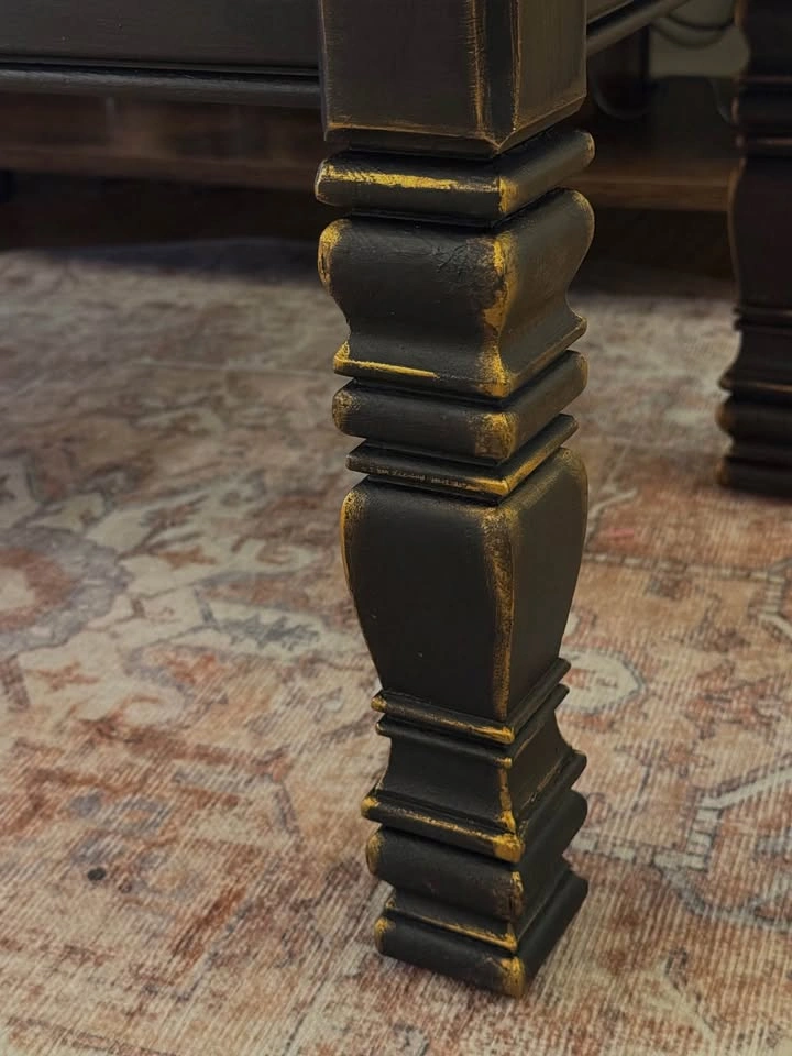 Coal Black Vintage Coffee Table – Rustic & Classic - photo 3