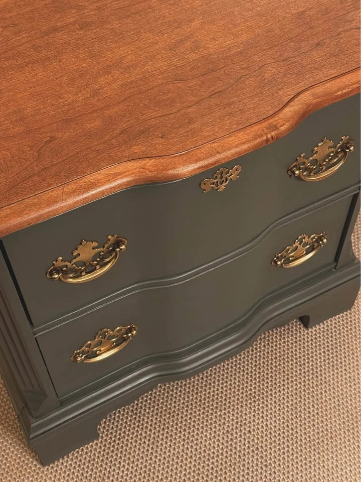 Vintage French Provincial Nightstand - photo 2