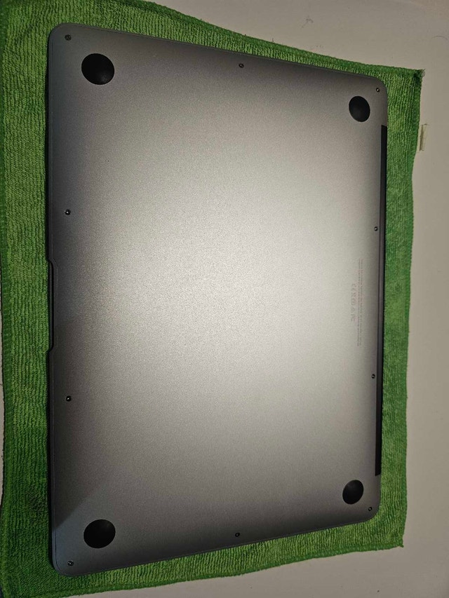 Macbook Air 13.3" 2017 - photo 3