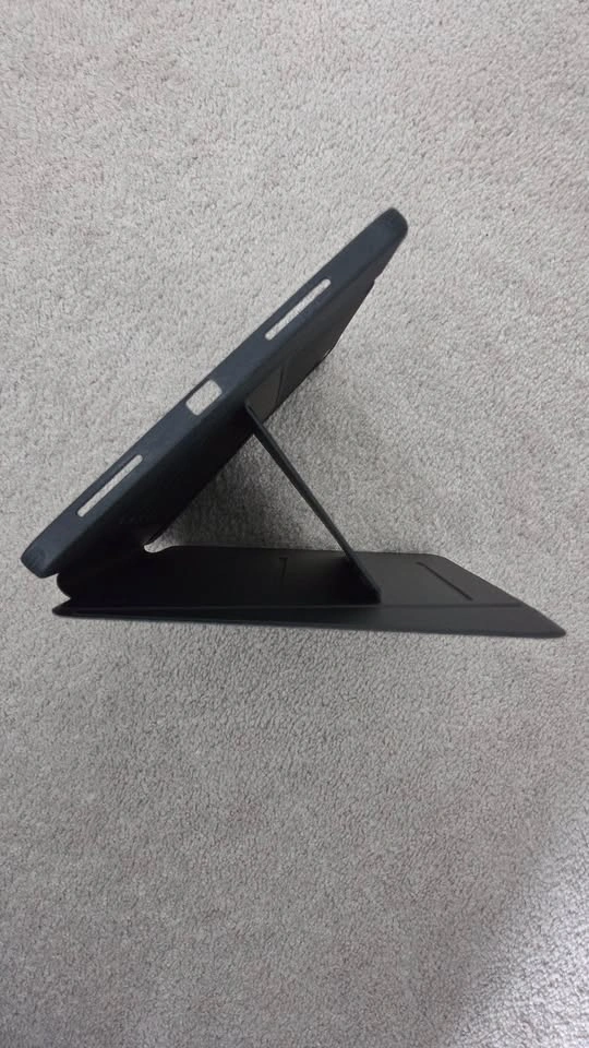 iPad A16/10th gen ESR Case - photo 3