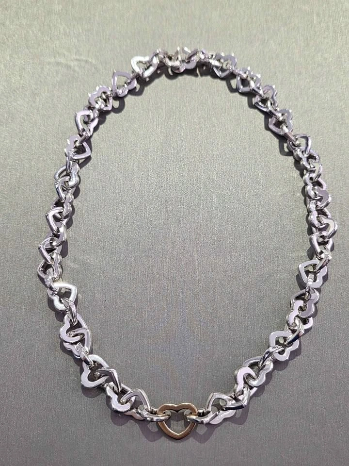 TIFFANY & CO. Sterling Silver & 18k Gold Heart Link Necklace