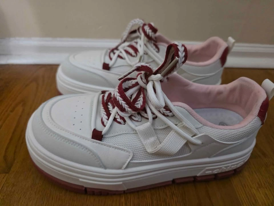 Brand new woman's shoes size 8 - photo 3