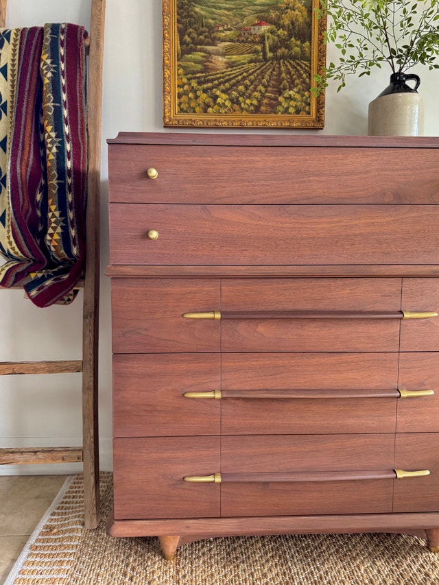 Vintage Peppler's Mid-Century Dresser - Restored - photo 2