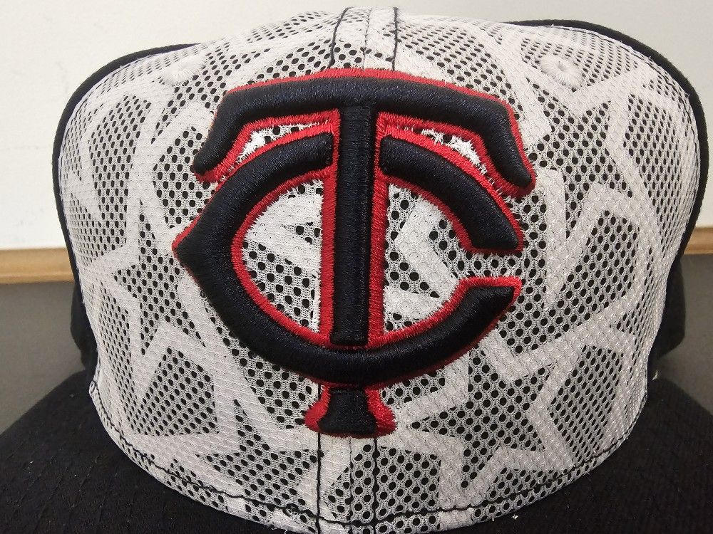 Minnesota Twins Stars and Stripes 4th of July New Era Hat - photo 5