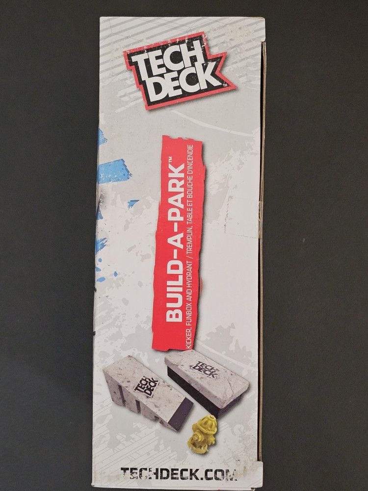 Tech Deck Build-A-Park Kicker, Funbox, Hydrant - photo 3