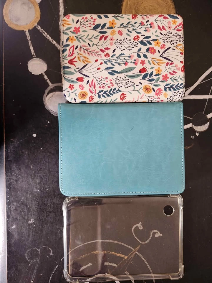 Kobo Clara Colour (Cash Only. Will go as low as 135) - photo 5