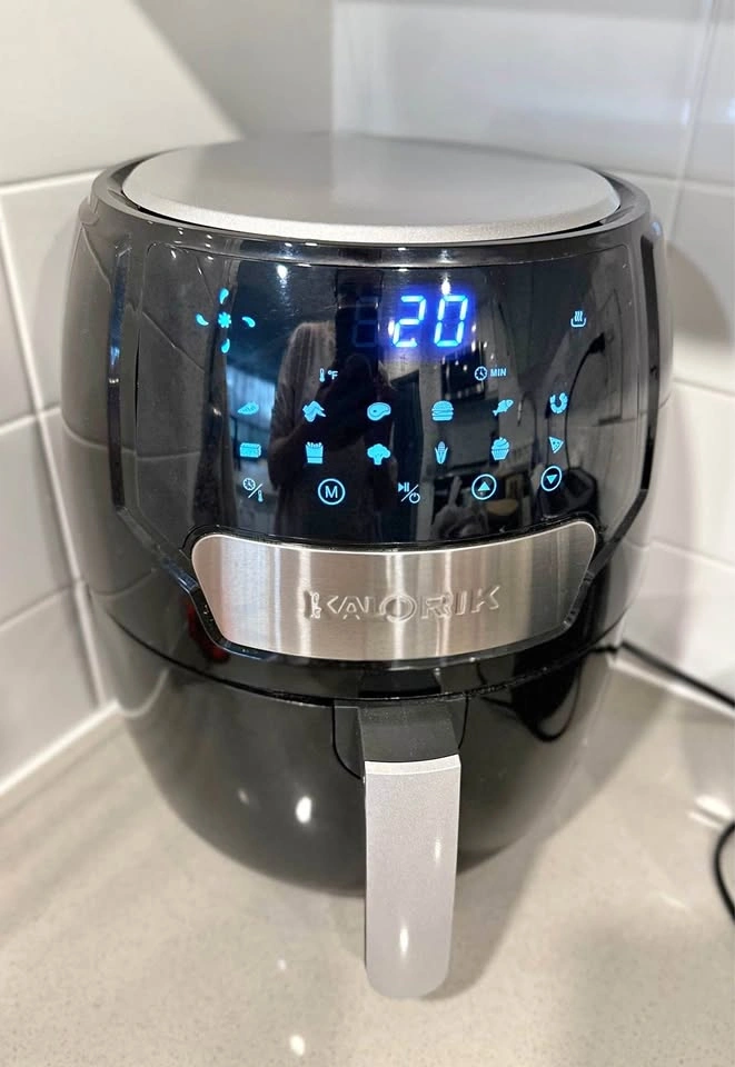 Kalorik Digital Air Fryer 4.5 Quart - Used Once/Still New