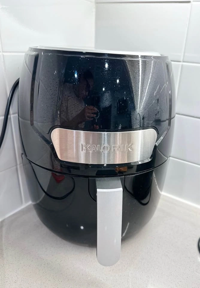 Kalorik Digital Air Fryer 4.5 Quart - Used Once/Still New - photo 2