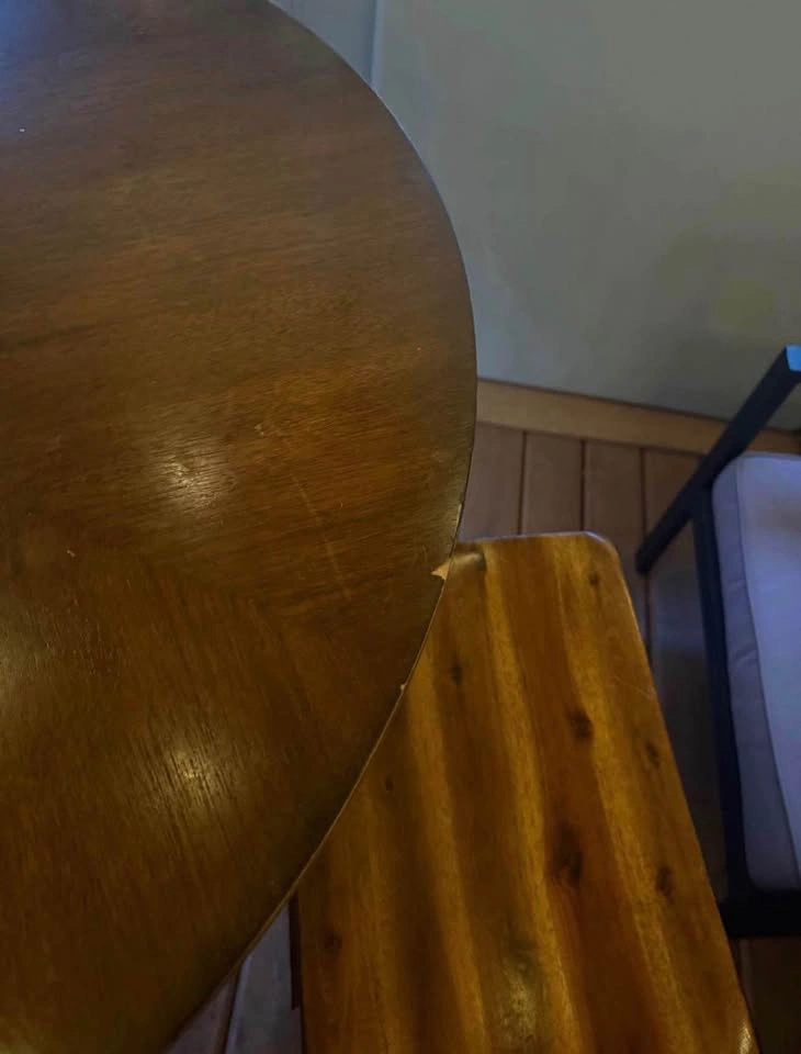 High Dinning table - photo 2