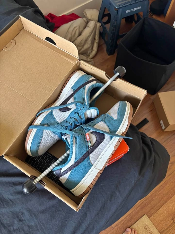 Nike Blue Rift Dunks
