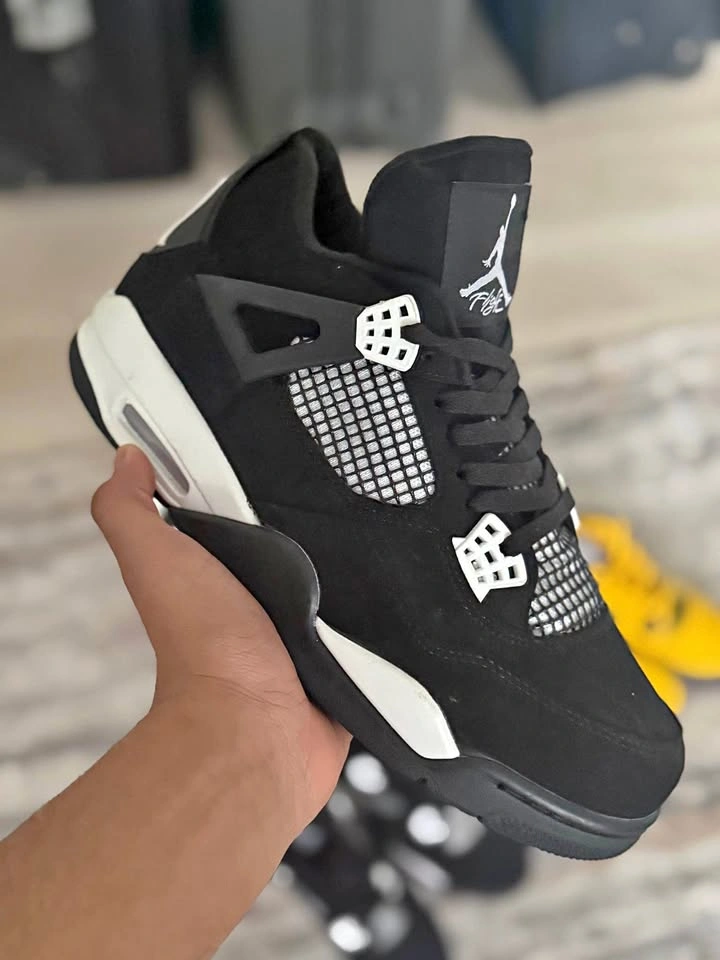 White thunder 9.5