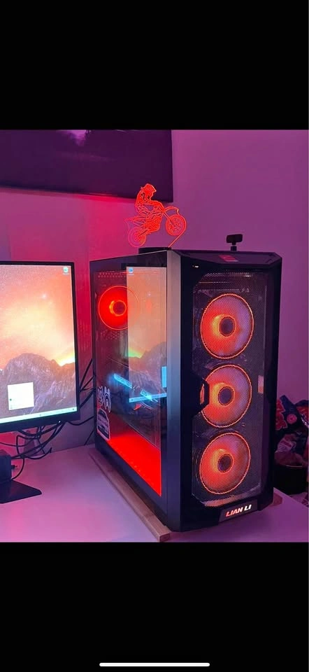 POWERFUL GAMING PC FOR SALE