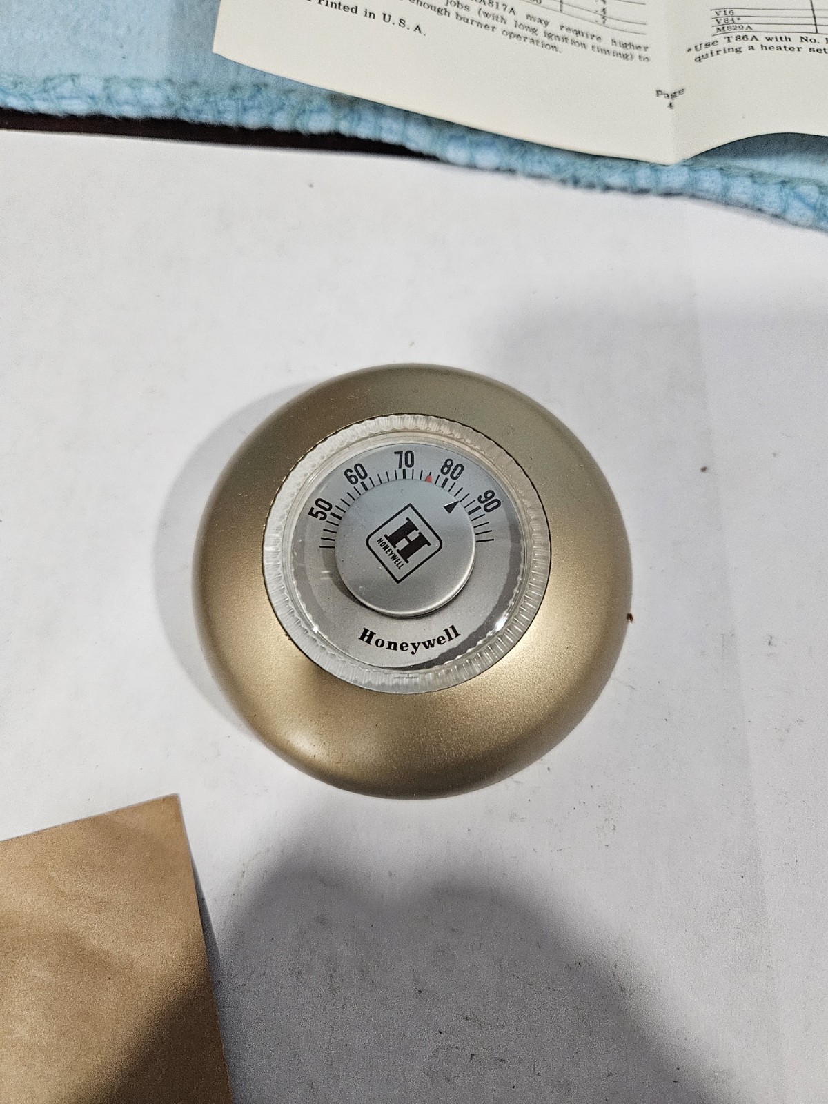 Gold Colored Vintage Working Honeywell Thermostat - photo 3