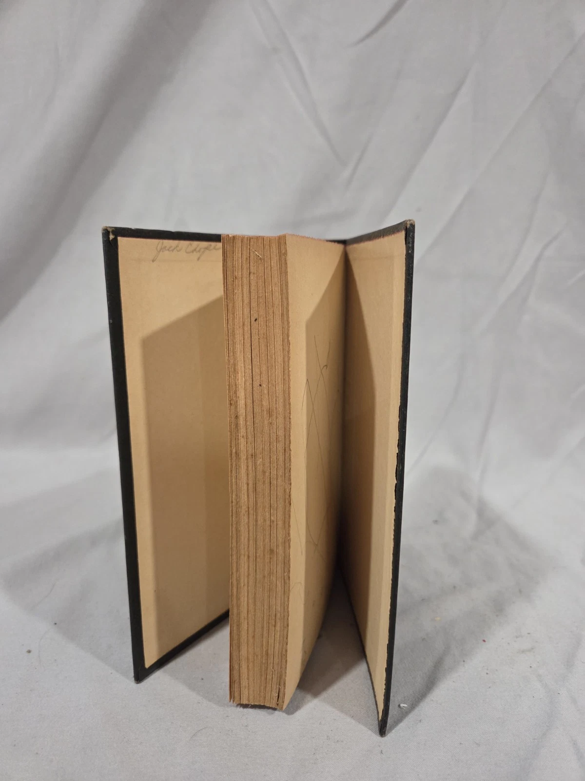 Vintage Hardcover King Solomon's Mine By H. Rider Haggard - photo 4
