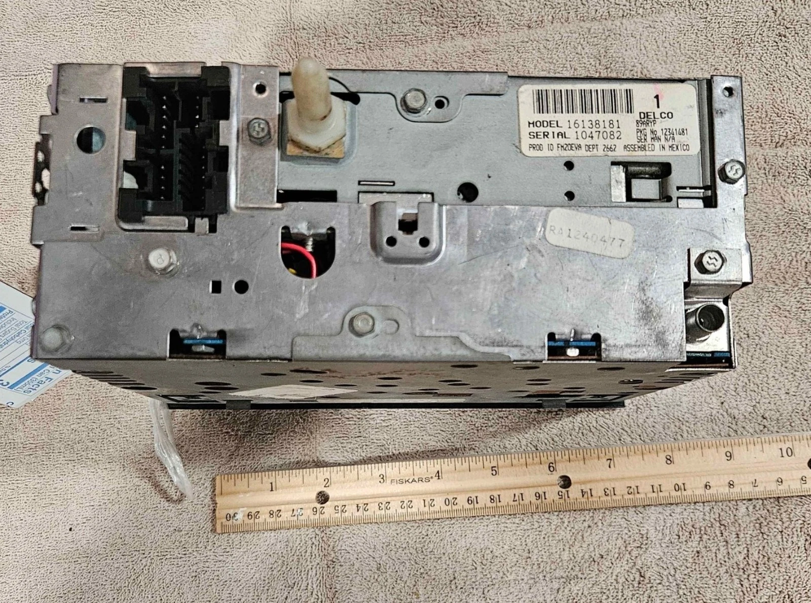 1990-92 Camaro Stock Head Unit - Untested - photo 3
