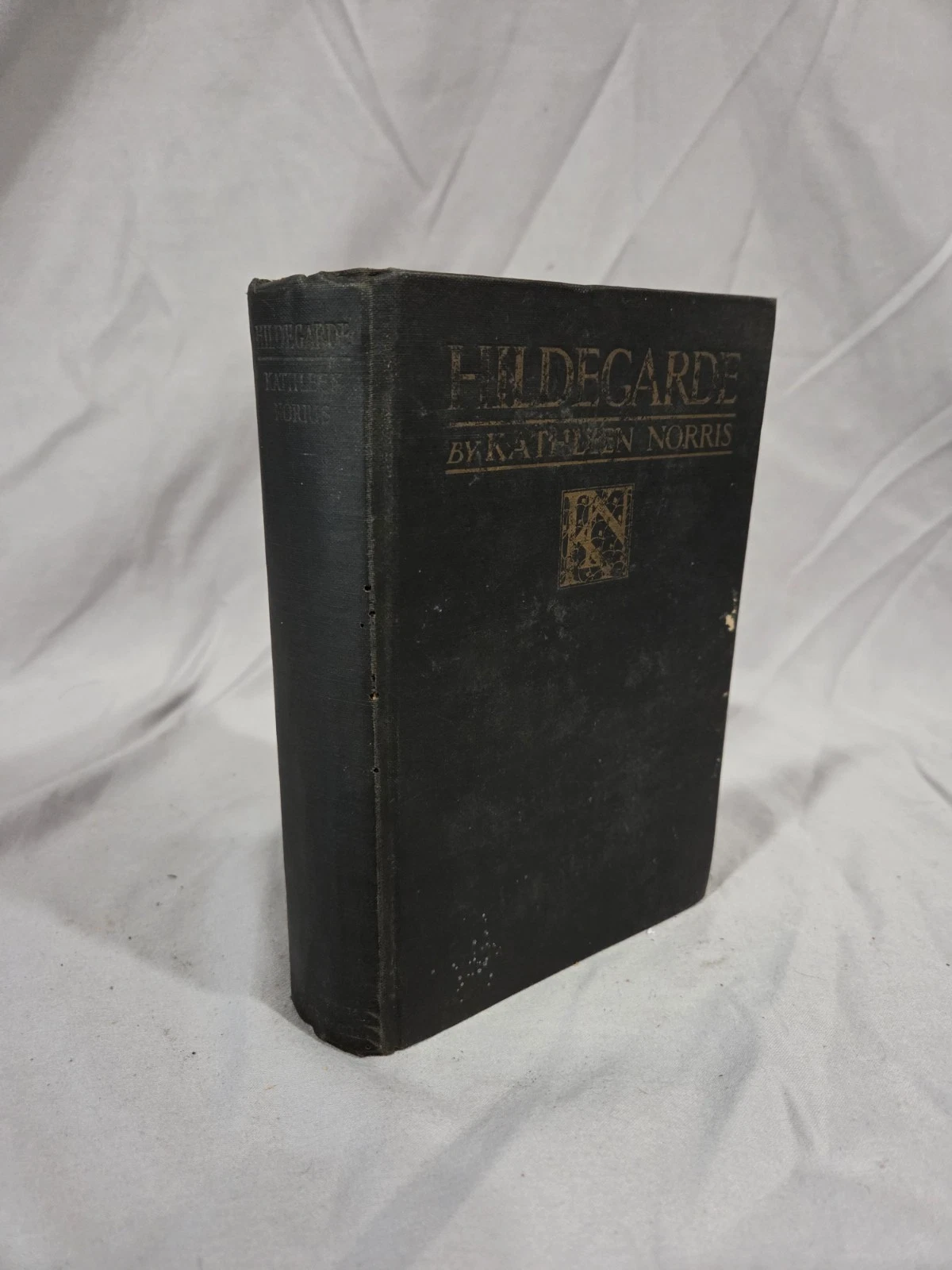 Vintage Hardcover Hildegarde By Kathleen Norris - photo 5