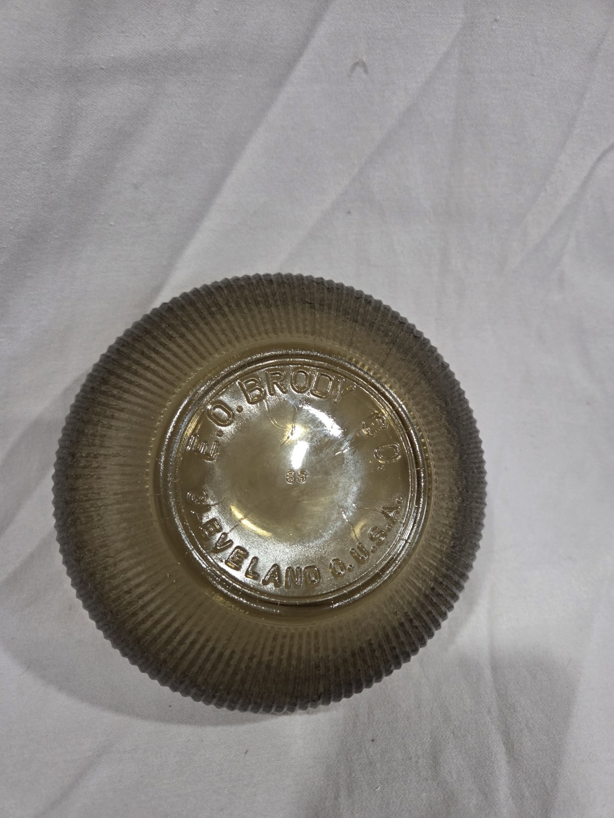 Vintage E. O. Brody Co. Brown Ribbed Glass Bowl - photo 2