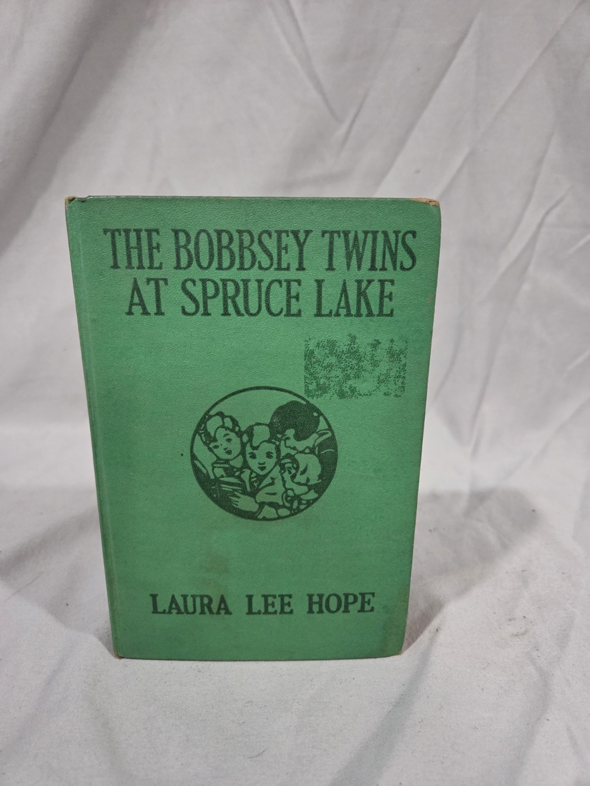 Vintage The Bobbsey Twins At Spruce Lake By Laura Lee Hope