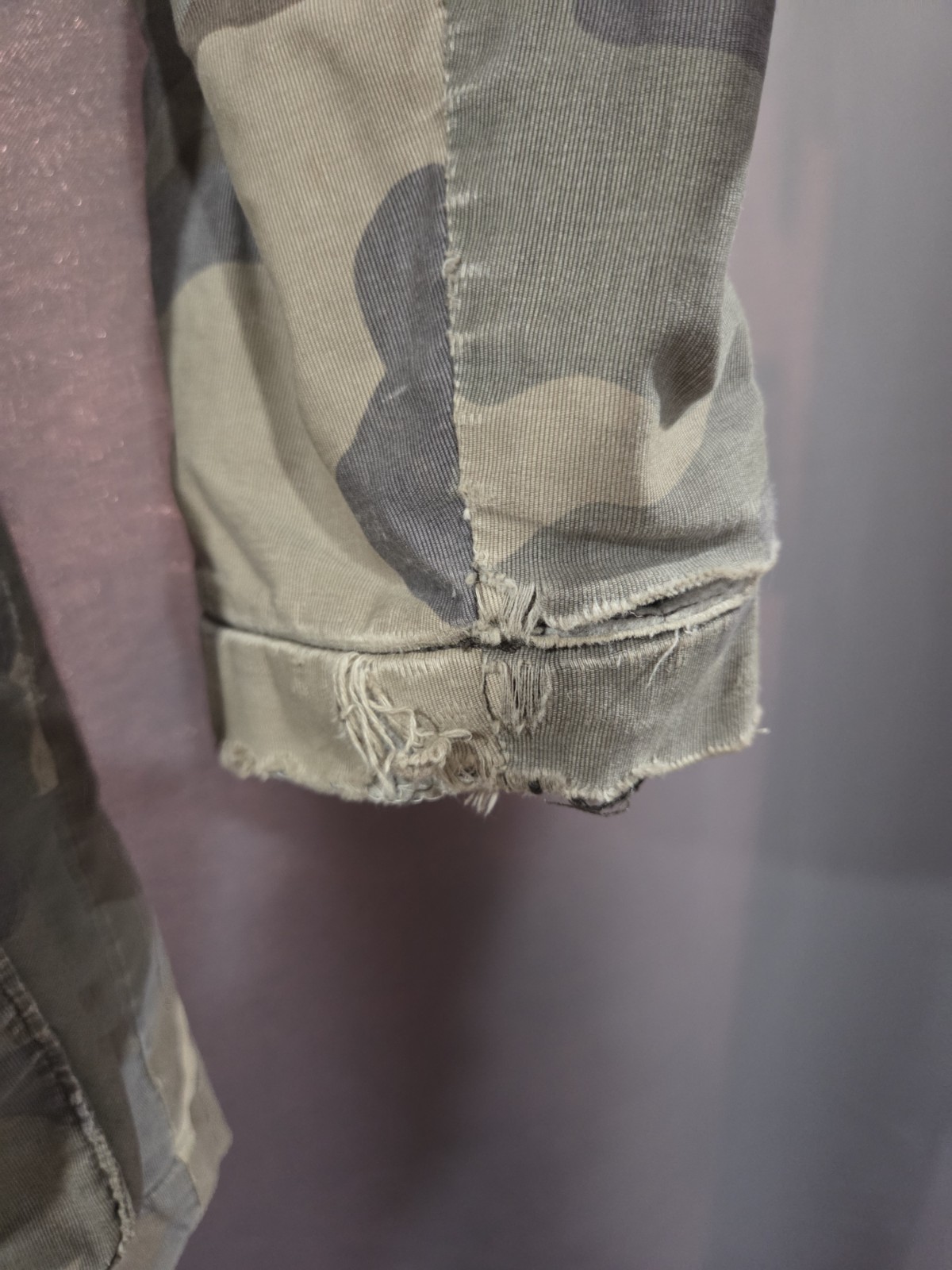 Vintage Well Worn Camo Old Navy Outwear Size M - photo 5