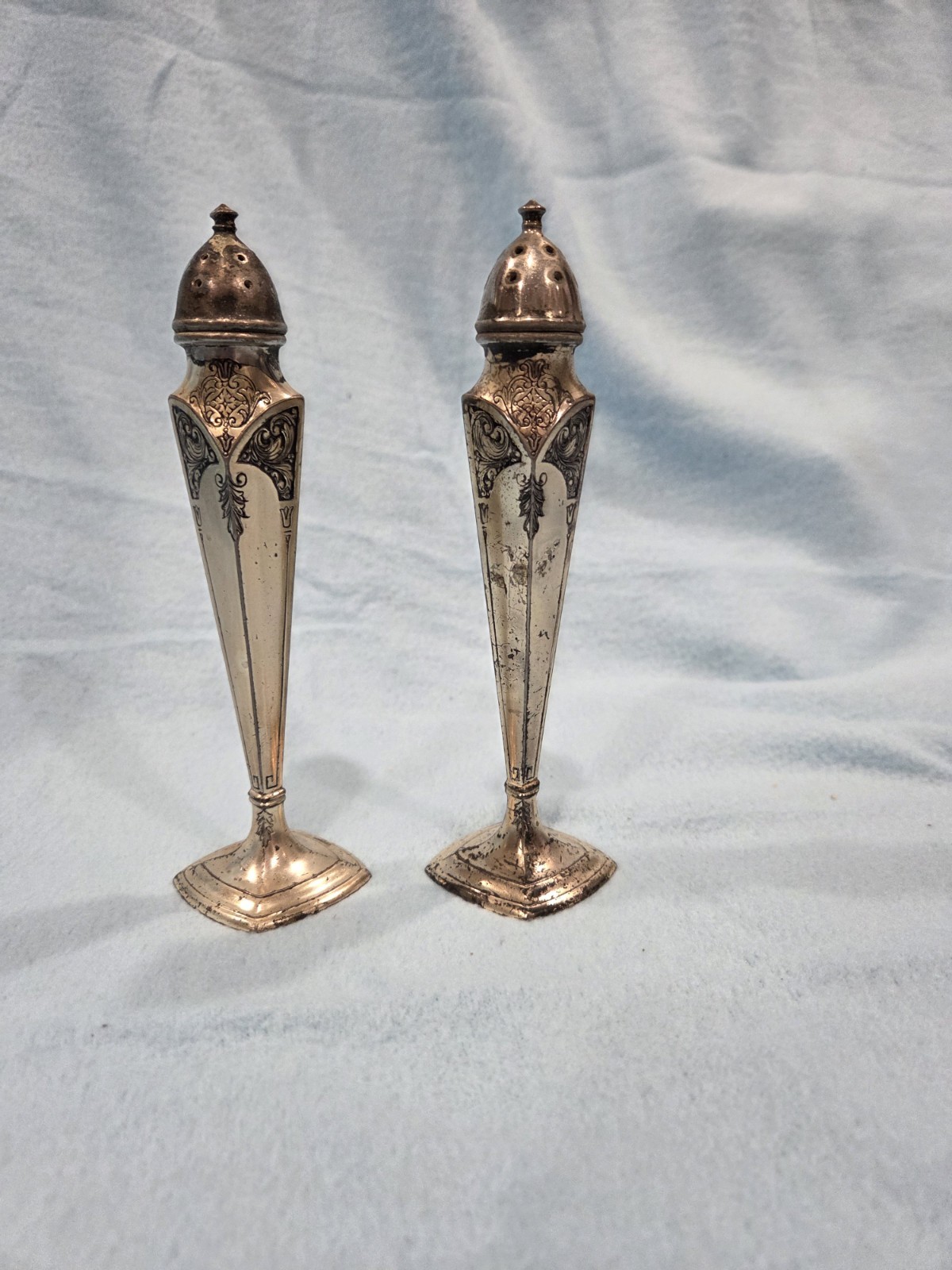 Vintage Cortez Salt & Pepper Shakers Model 536 - photo 2
