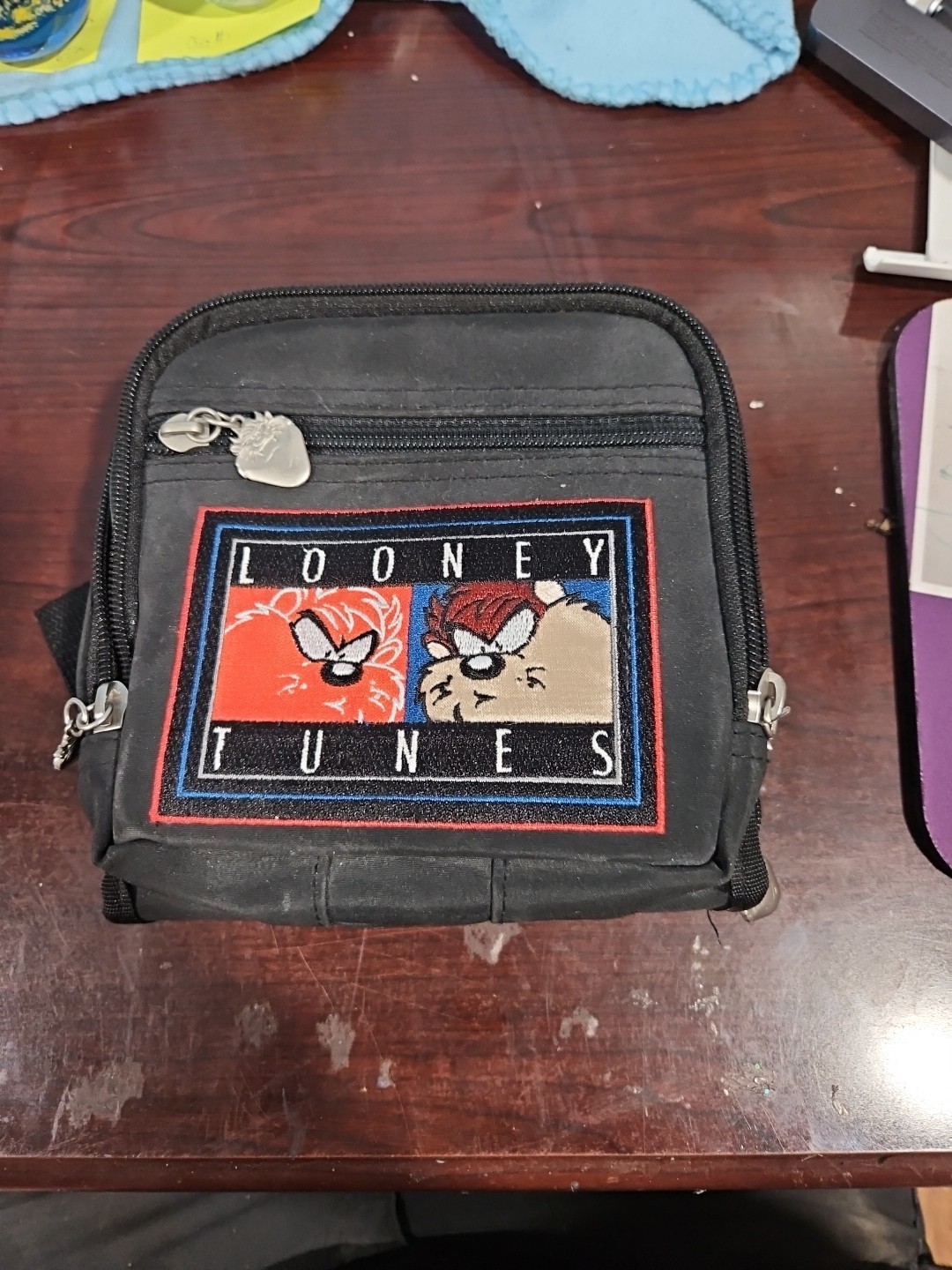 Looney Tunes CD Case Wallet - Brand New