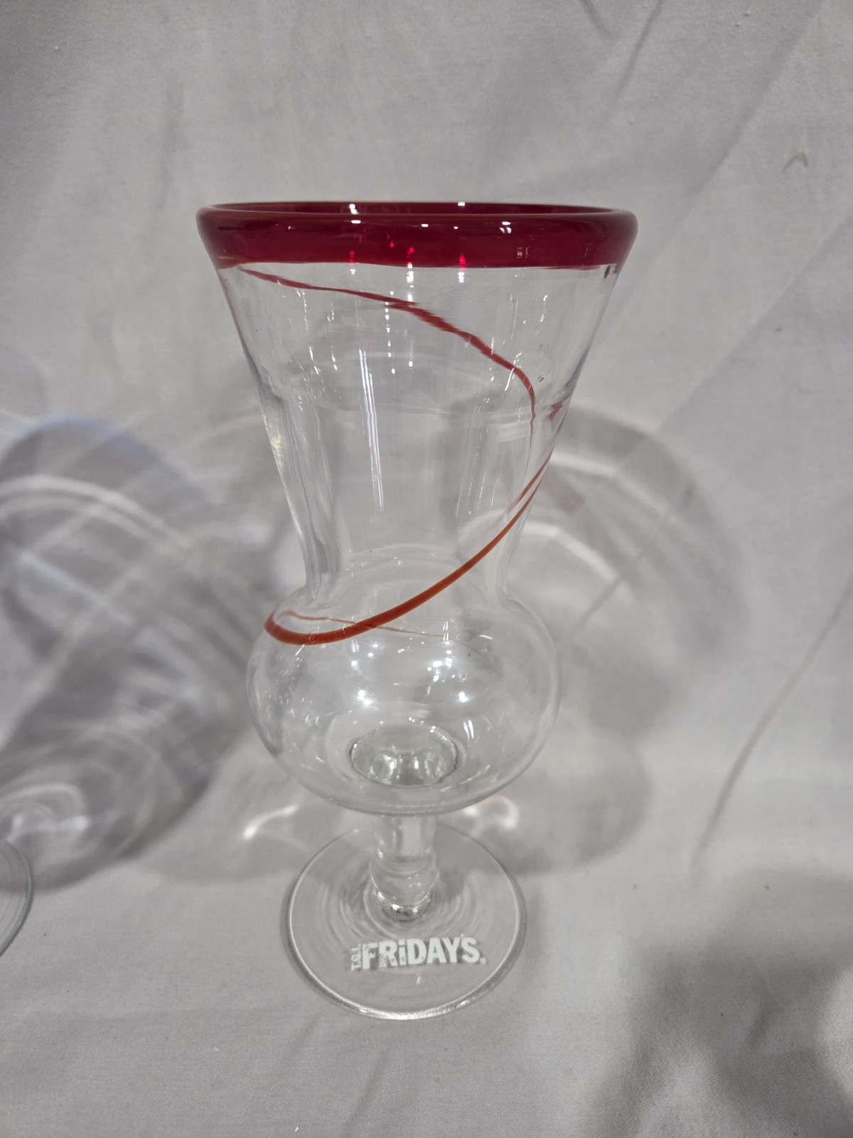 TGIF Fridays Hand-blown Hurricane/Daiquiri Glasses (Set of 3) - photo 2