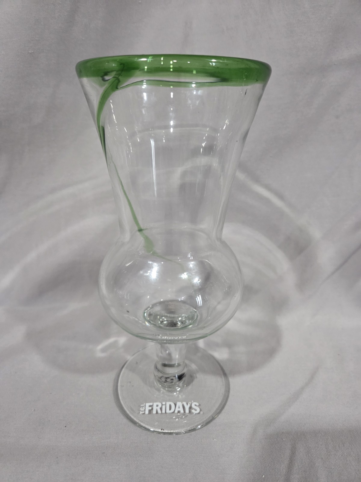 TGIF Fridays Hand-blown Hurricane/Daiquiri Glasses (Set of 3) - photo 4