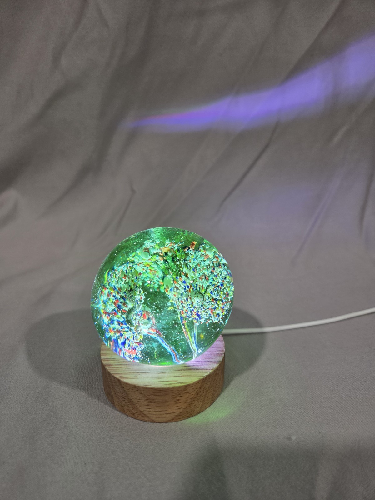 Vintage Green 60-70s Art Glass Paperweight