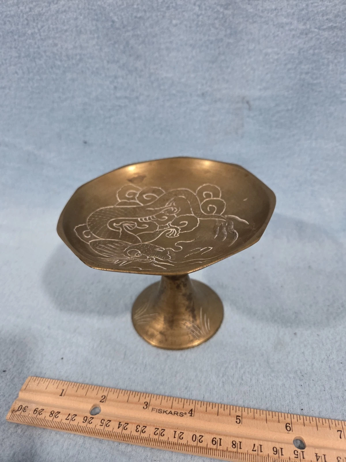 Vintage Chinese Brass Hand Etched Pedestal Trinket Dish - photo 3
