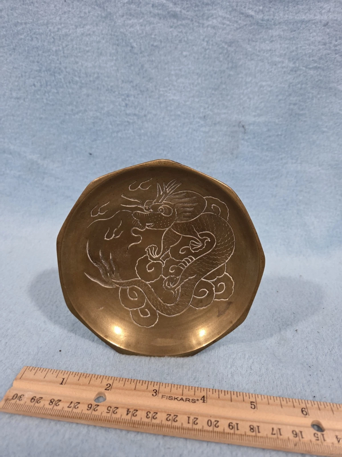 Vintage Chinese Brass Hand Etched Pedestal Trinket Dish - photo 4