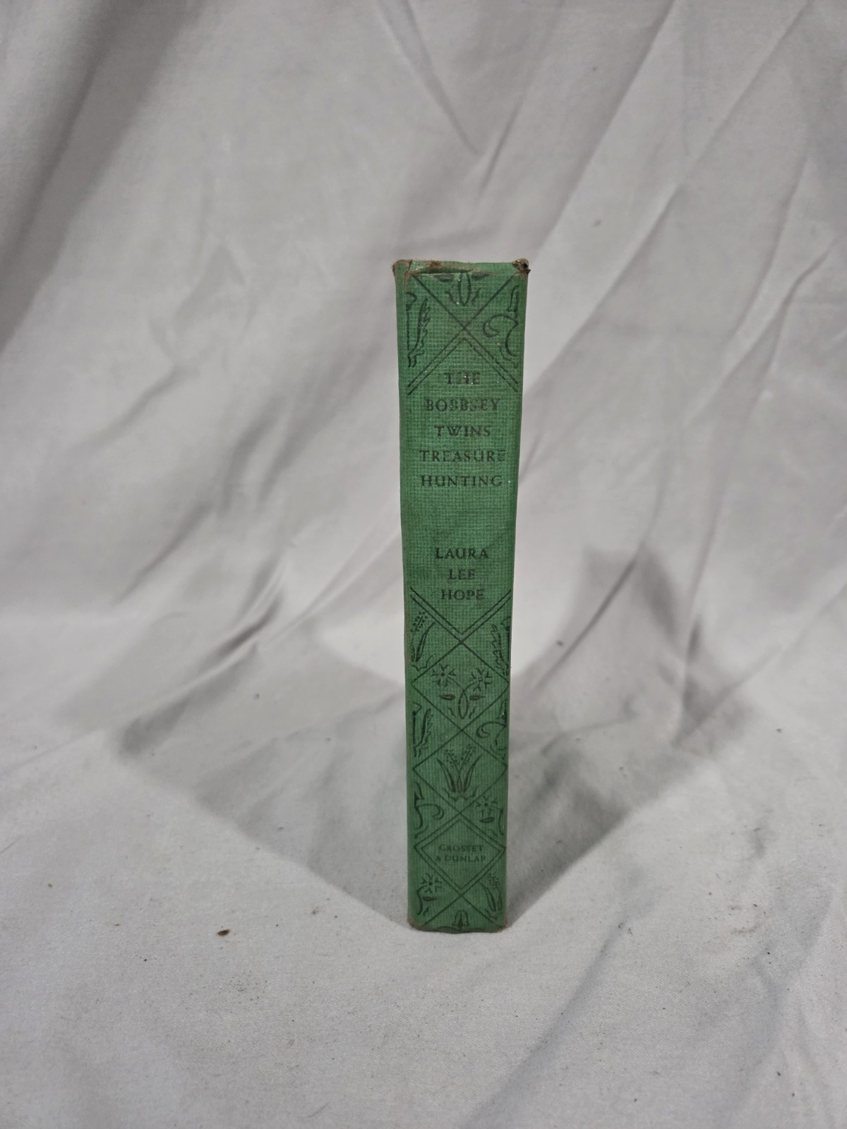 The Bobbsey Twins Treasure Hunting By Laura Lee Hope