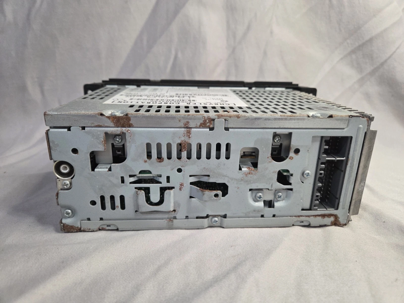P05064042AC Chrysler OEM Radio Japan Made Original Core Untested - photo 4