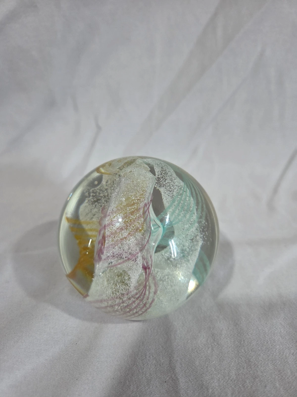 Caithness "Daydreams" Glass Art Paperweight - Multicolored Round - photo 2