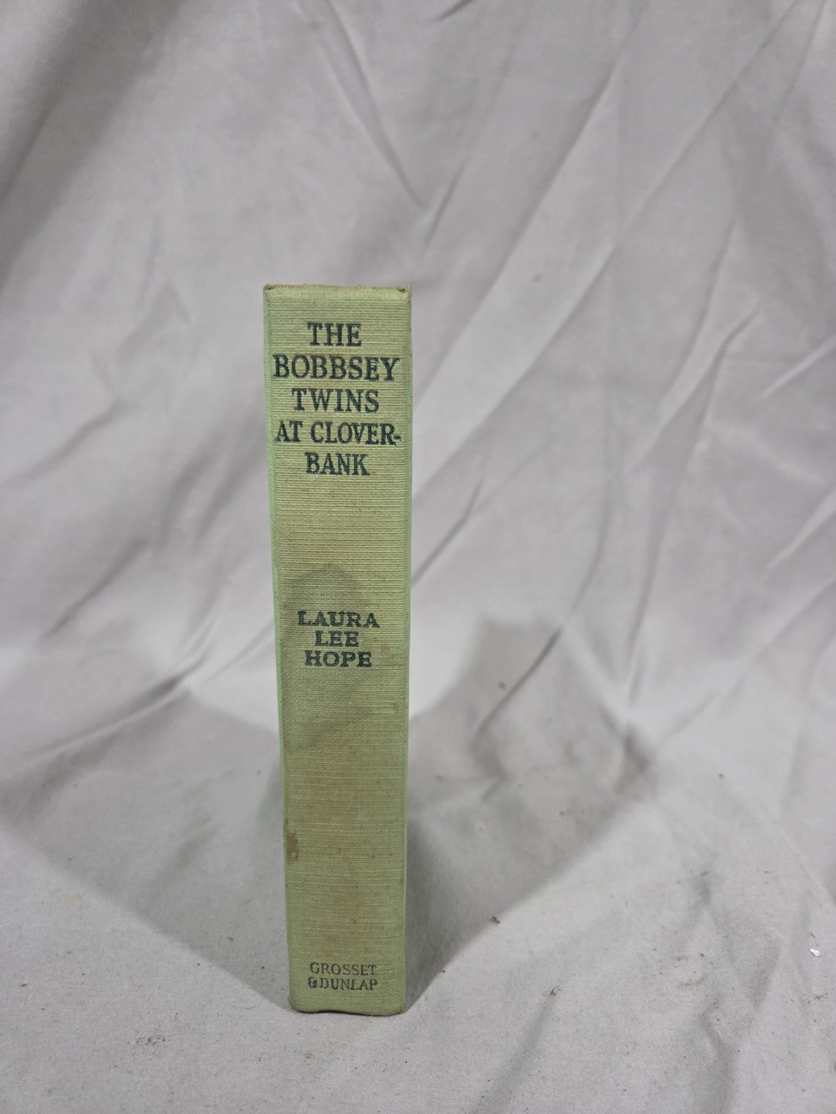 The Bobbsey Twins at Cloverbank by Laura Lee Hope - 1926 Hardcov - photo 2