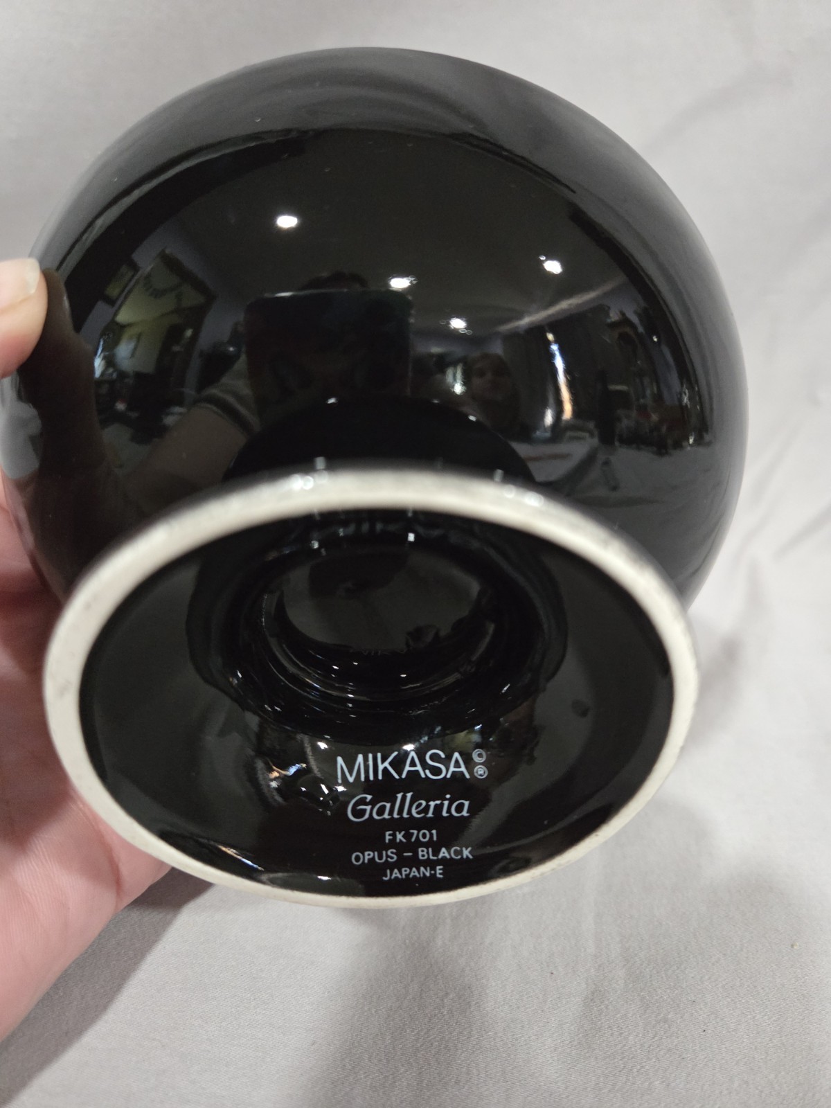 Vintage Mikasa Gallery Soup Bowl with Lillies - photo 3