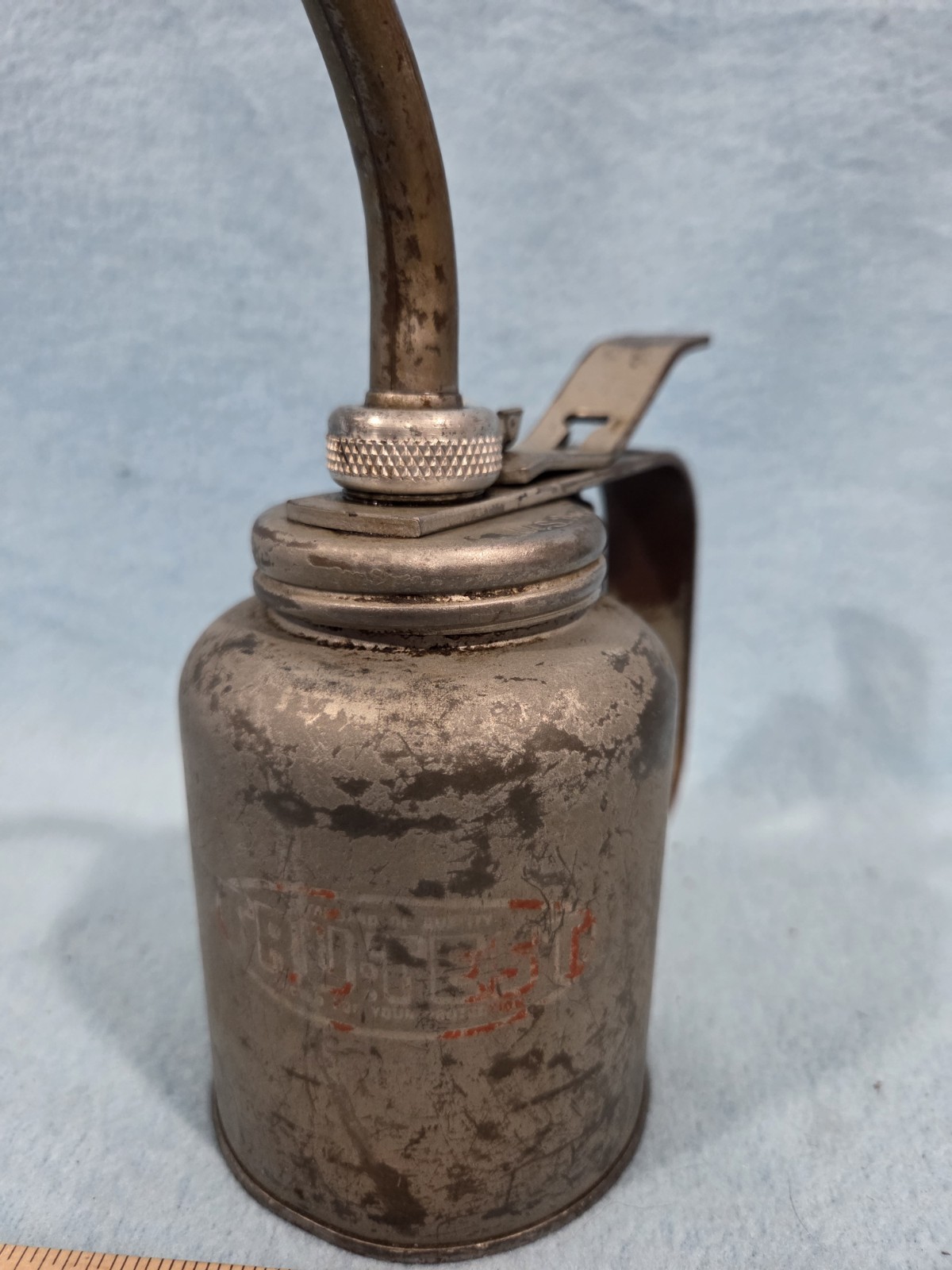 Vintage Eagle Tru-Test Trigger Pump Oiler with Long Spout - U.S. - photo 2