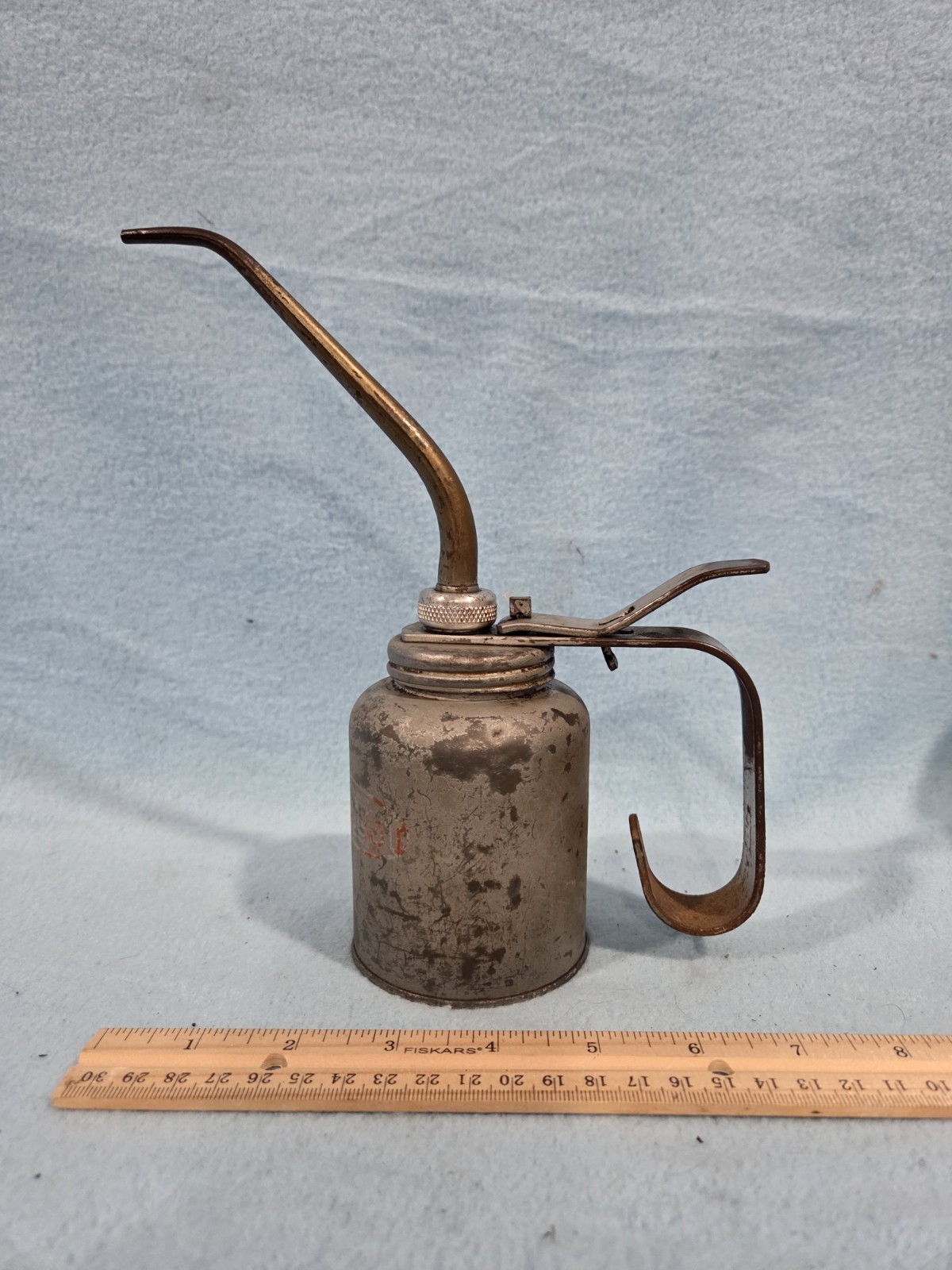 Vintage Eagle Tru-Test Trigger Pump Oiler with Long Spout - U.S. - photo 3