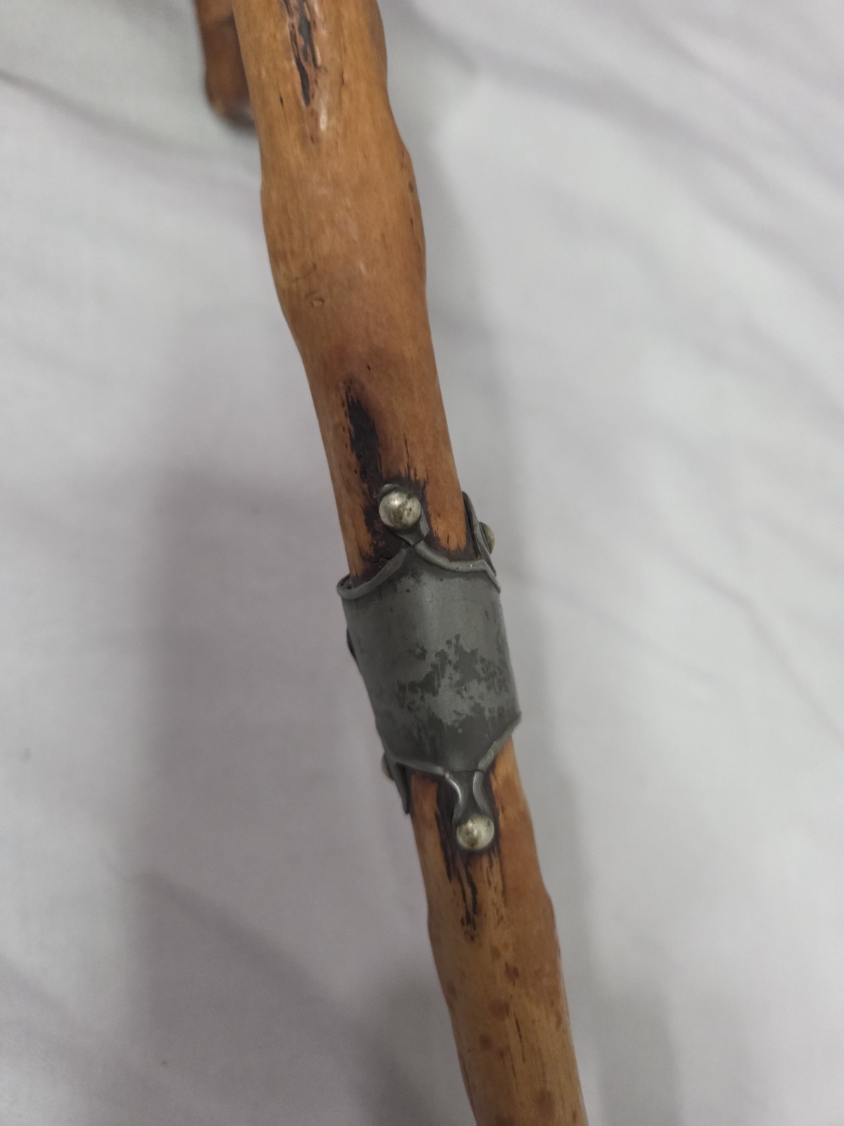 Vintage 33.5" Knobby Wood Style Walking Cane w/ Metal Collar - photo 2