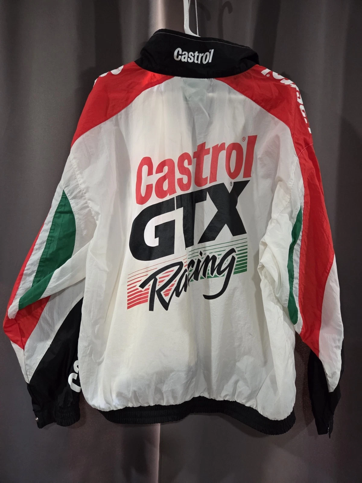 Barely Used Almost Flawless Castrol GTX Jacket Size M - photo 2