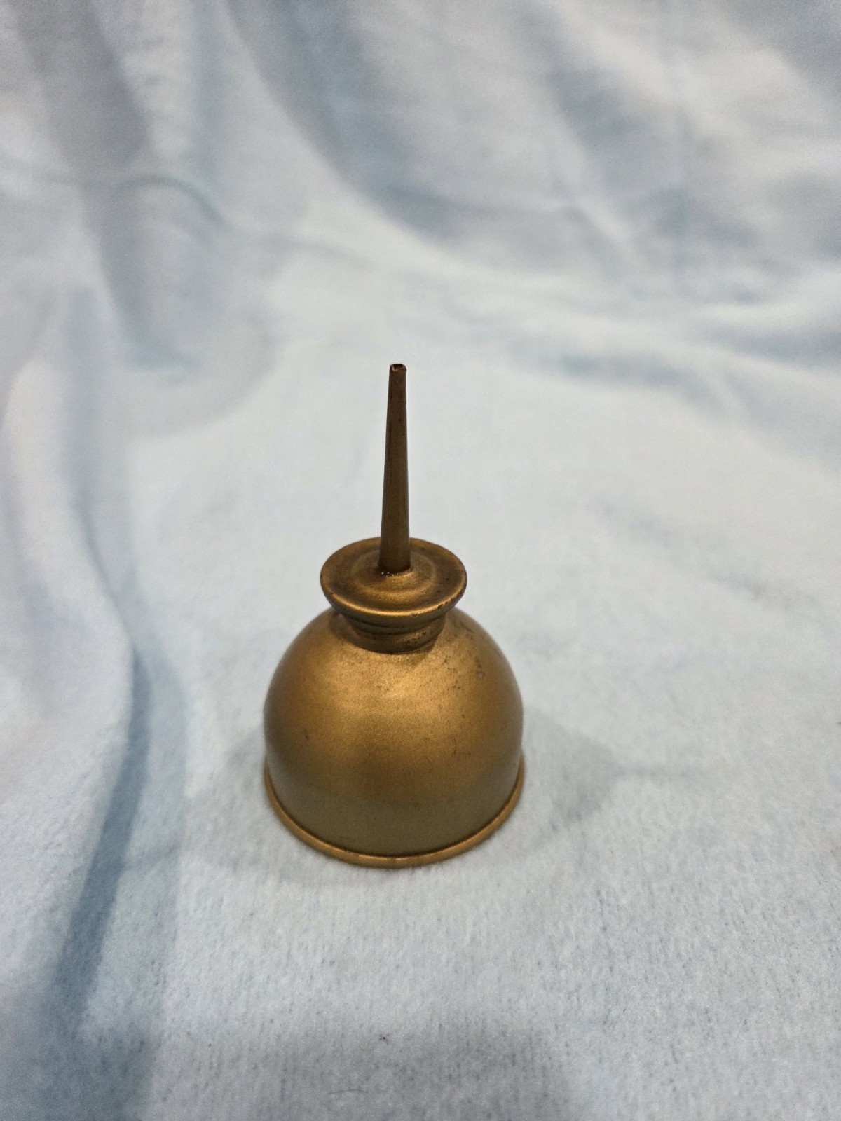 Vintage brass Oiler 3" Tall - photo 2
