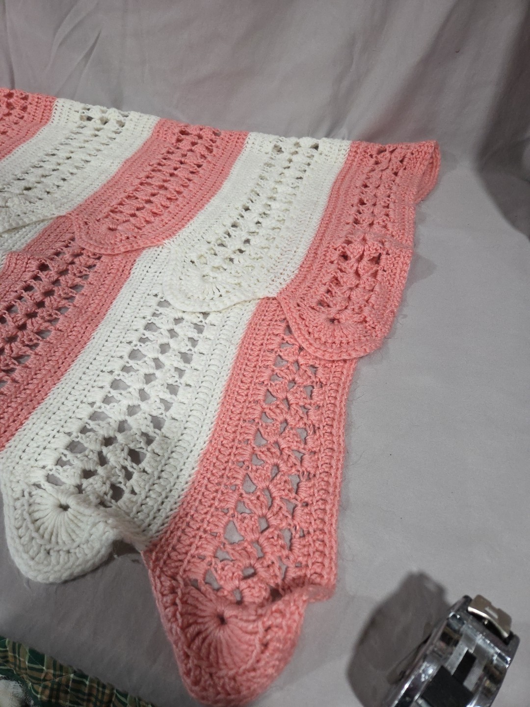48x57 Inch Pink & White Crochet Baby Blanket - photo 2