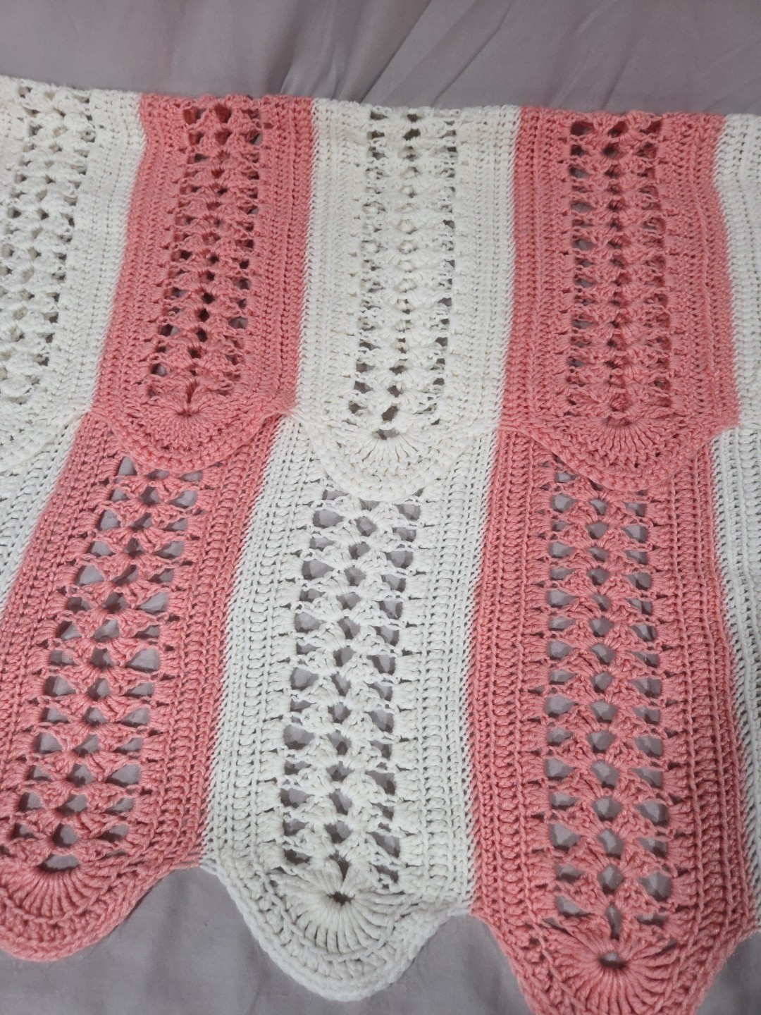 48x57 Inch Pink & White Crochet Baby Blanket - photo 4