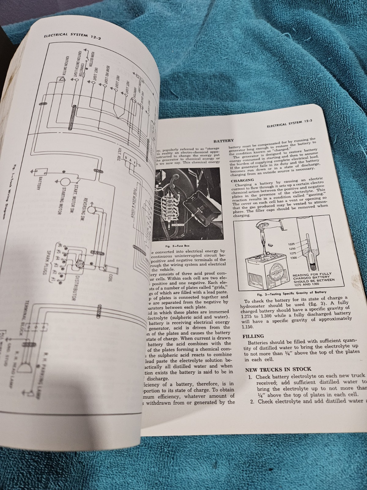 1947 Chevrolet Repair Manual Chevy Truck Models OEM - photo 4