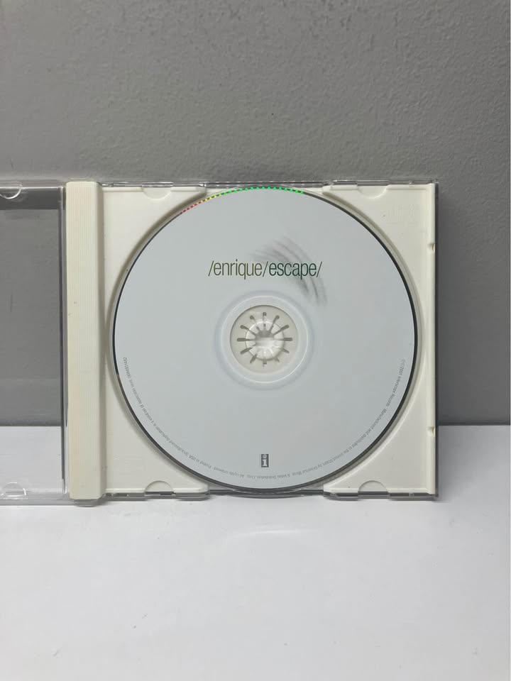 Enrique Iglesias - Escape CD With Lyric Poster - photo 4
