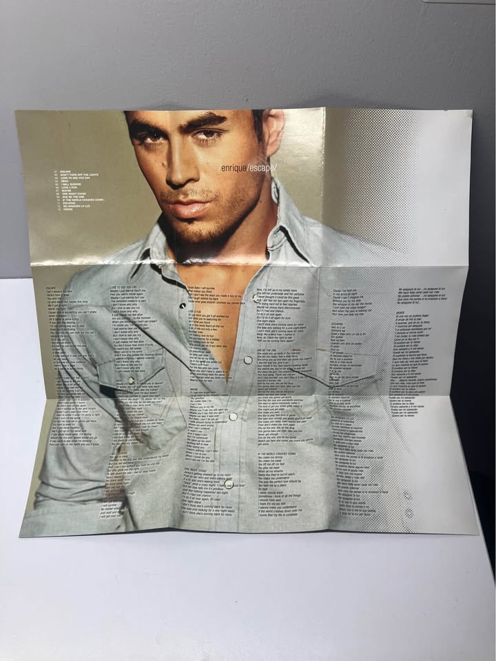 Enrique Iglesias - Escape CD With Lyric Poster - photo 5