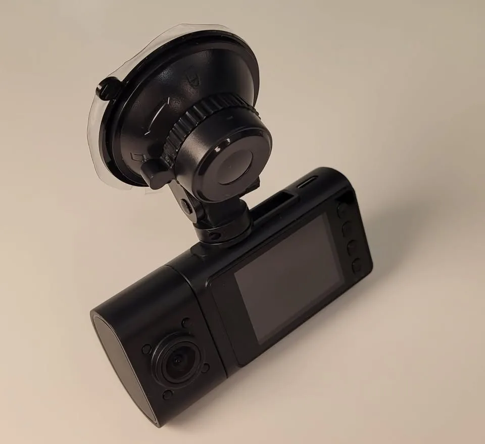 3 Channel 1080p Dash Cam Front and Rear image indicator(3)