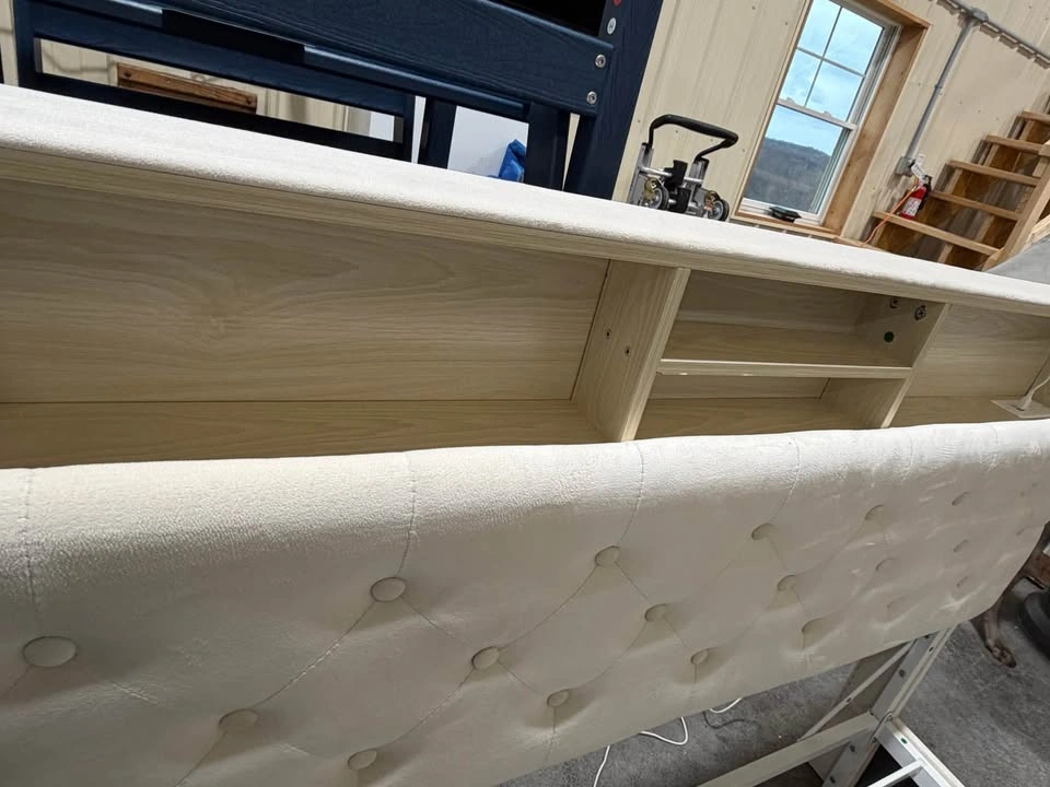 Full size Tufted Platform Bed - photo 3