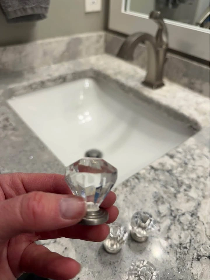Crystal cabinet pulls - photo 2