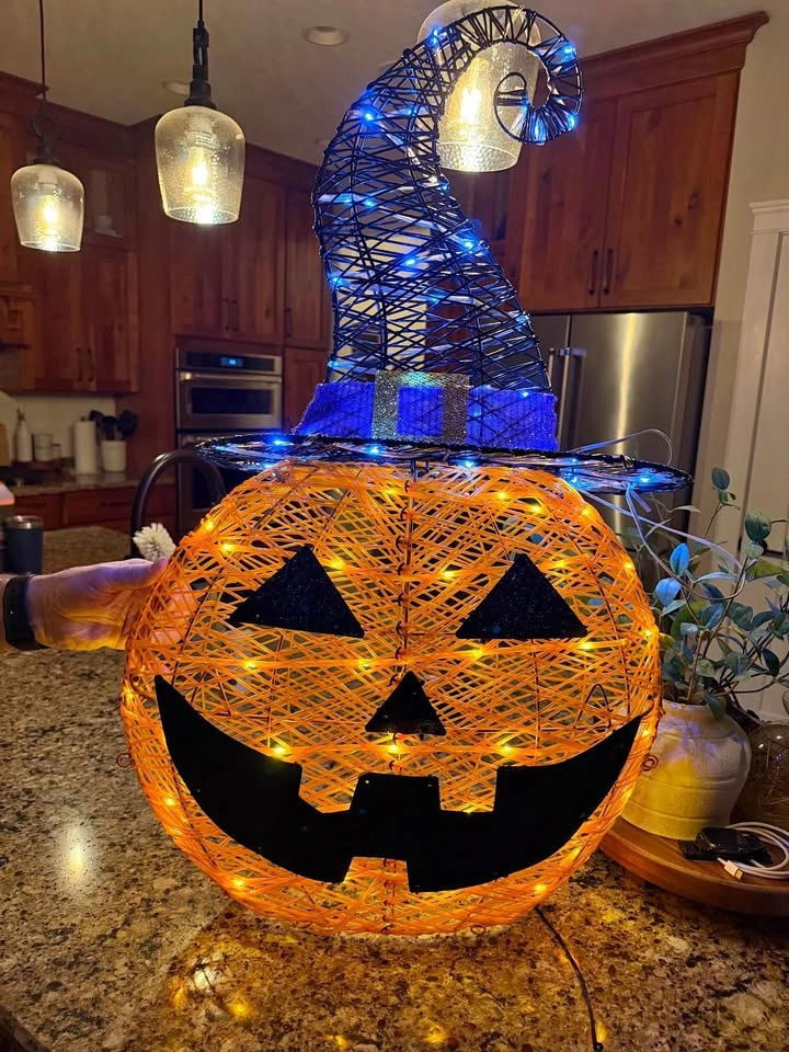 Pre-lit Pumpkin Sculpture