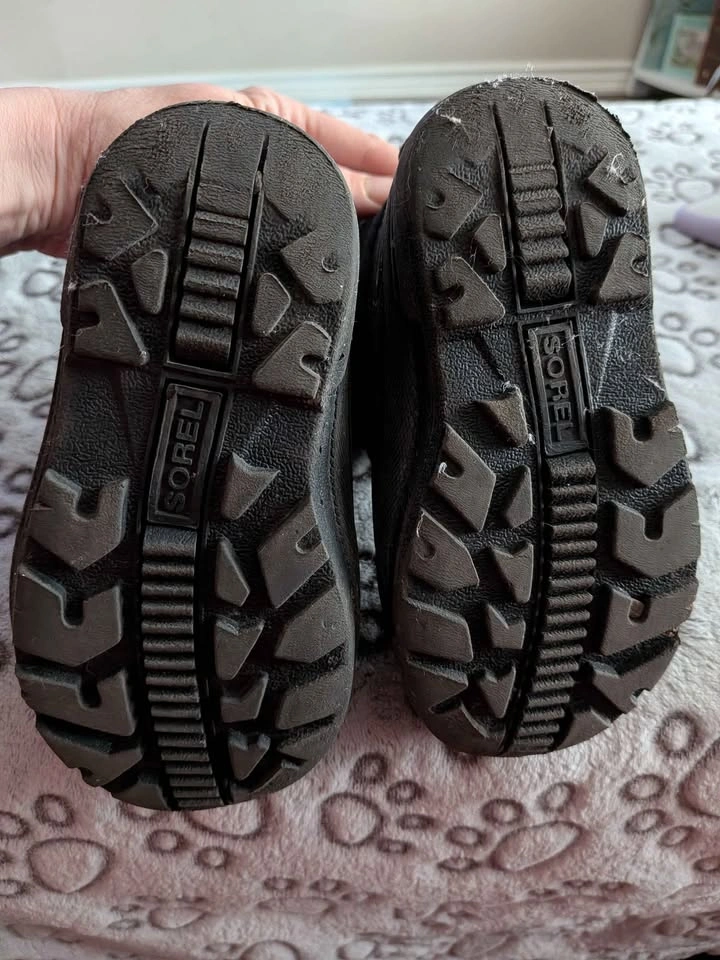Child's Size 10 Boots - photo 4